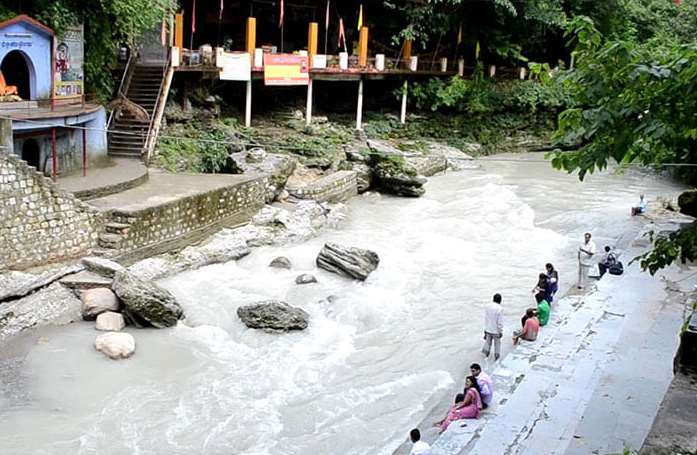 The temple is a home to the beautiful Tons River that flows just beneath the cave. Many devotees took a bath in the river before entering the temple.
